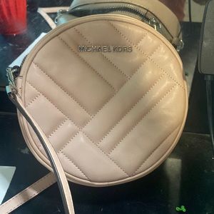 micheal kors purse !